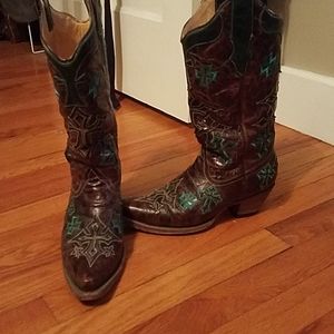 Like new cowboy boots